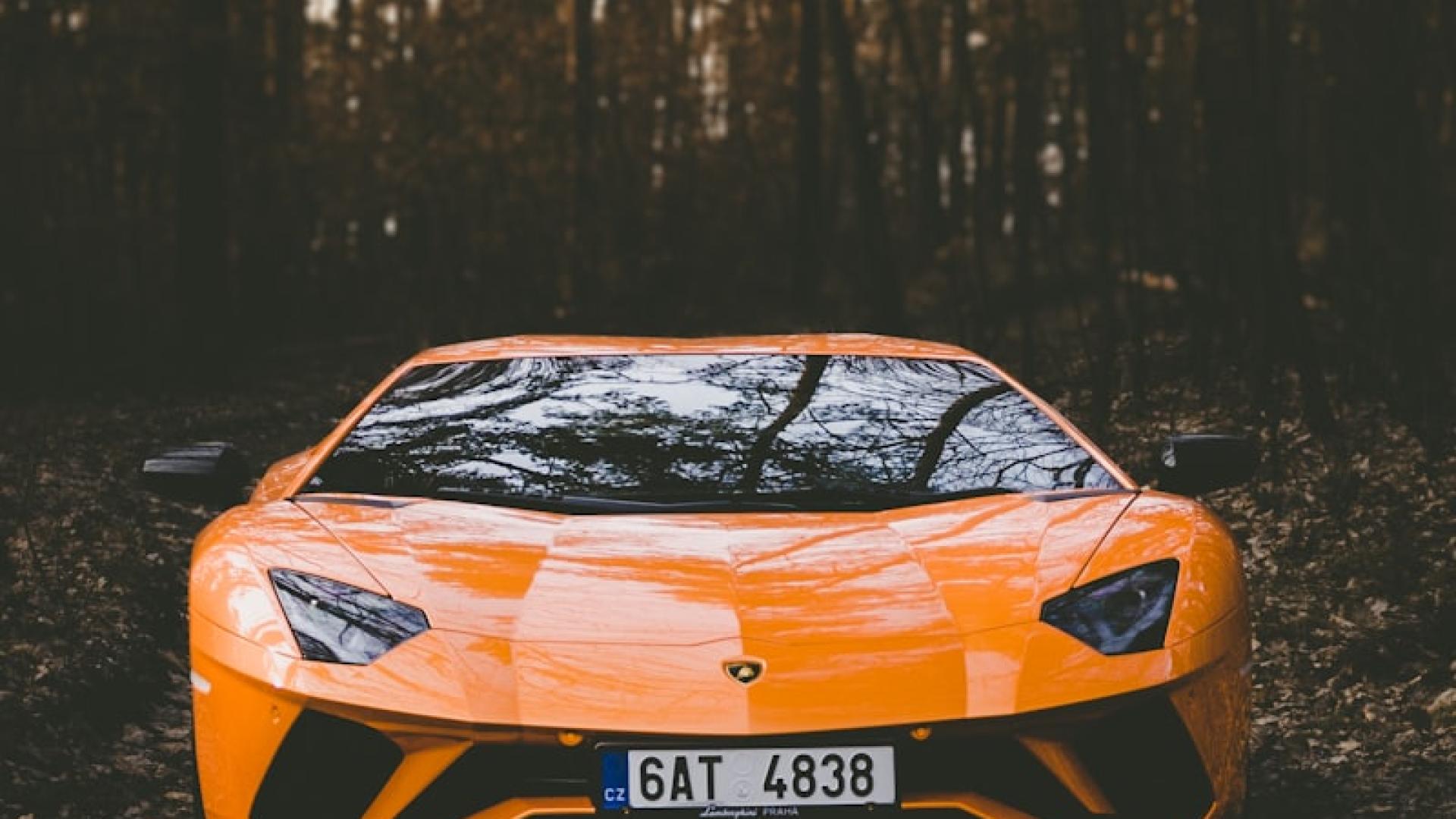 Ferrari F8 Tributo 2024